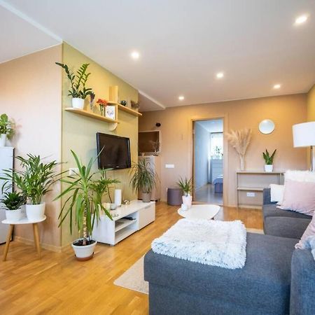 Beautiful & Spacious Apartment In 발미에라 외부 사진